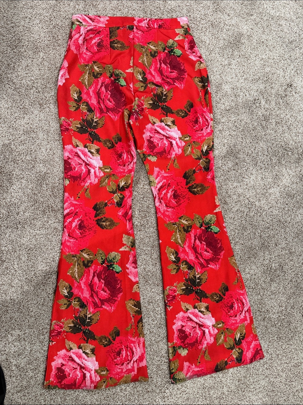 ASOS LUXE Pixelated Rose Floral Print Pants Flare Red Size 8 - Picture 6 of 8